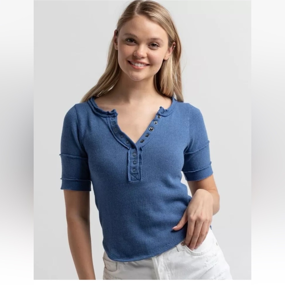 We The Free Indigo Buttoned Short Sleeve Top